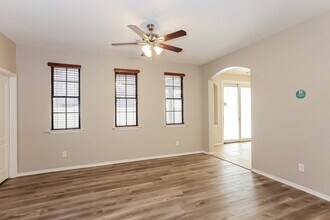 2327 W Jake Haven in Phoenix, AZ - Building Photo - Building Photo