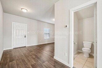 15015 Costa Leon in San Antonio, TX - Building Photo - Building Photo