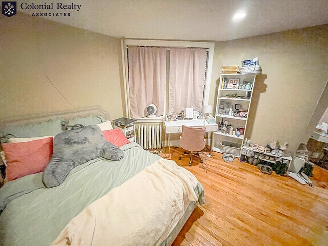 74 Egmont St in Brookline, MA - Building Photo - Building Photo