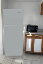 11935 SW 185th Ter, Unit Apt in Miami, FL - Building Photo