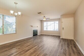 8771 W Ocotillo Rd in Glendale, AZ - Building Photo - Building Photo