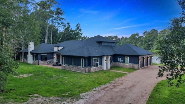 property at 15937 Stagecoach Rd