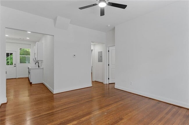 360 Ponce De Leon Ave NE in Atlanta, GA - Building Photo - Building Photo