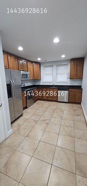 839 Whitelock St-Unit -Apt 2 in Baltimore, MD - Building Photo