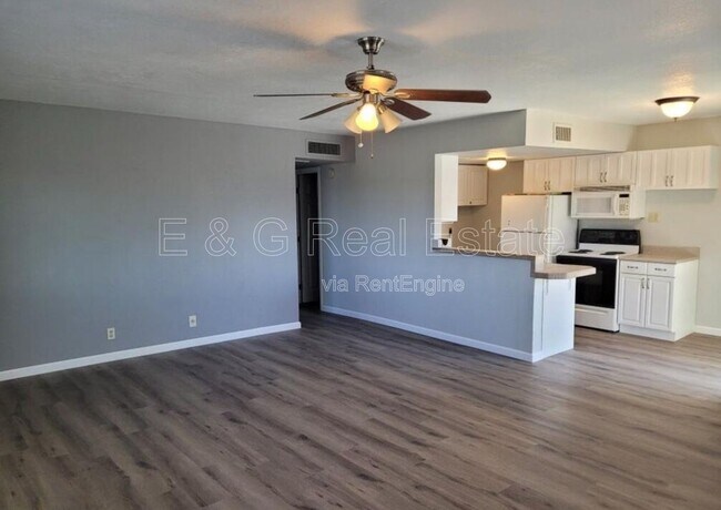 17019 E Calle Del Oro in Fountain Hills, AZ - Building Photo - Building Photo