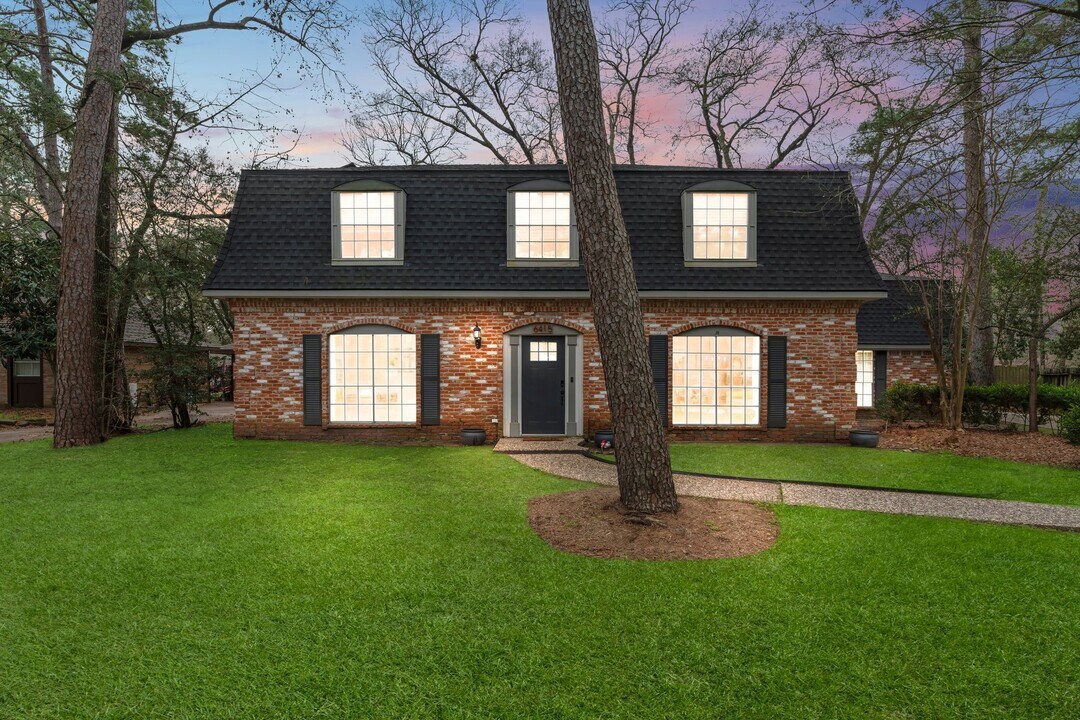 6415 Darby Way in Spring, TX - Building Photo