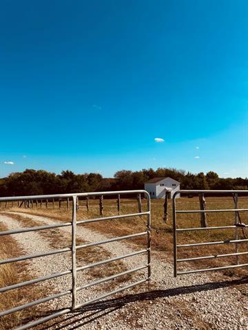 497 County Rd 4642 in Trenton, TX - Building Photo - Building Photo