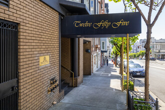 The Courtyard in San Francisco, CA - Building Photo - Building Photo