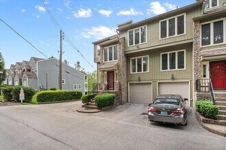 15 Harrods Landing Dr in Prospect, KY - Building Photo - Building Photo