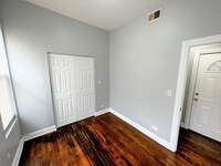 6148 S May St photo'