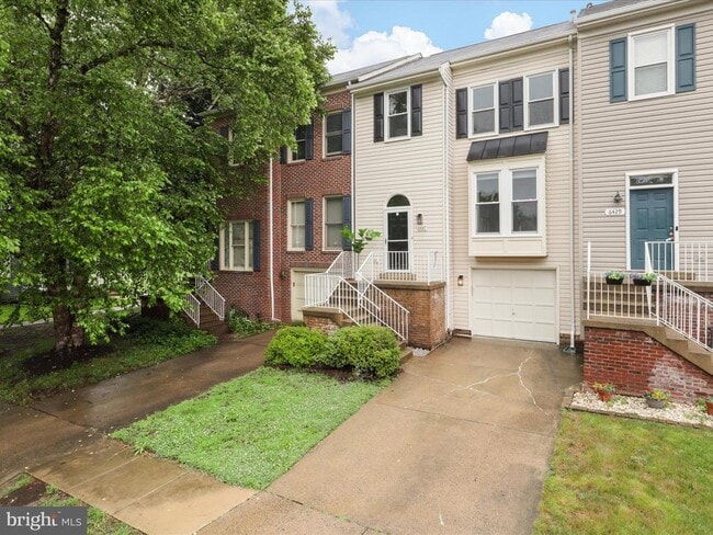 property at 6427 Brass Button Ct