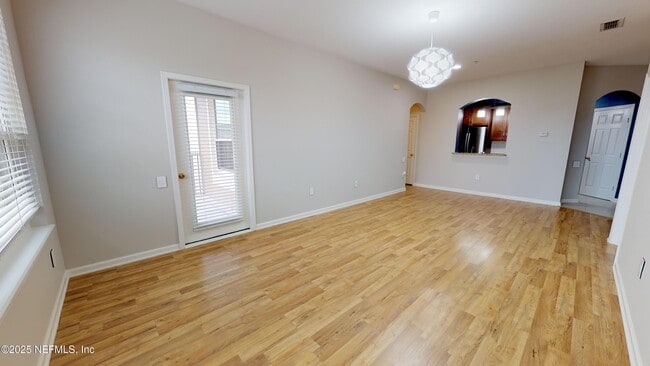 7990 Baymeadows Cir E in Jacksonville, FL - Building Photo - Building Photo