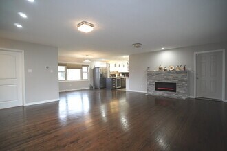 6092 Cleveland St in Merrillville, IN - Building Photo - Building Photo