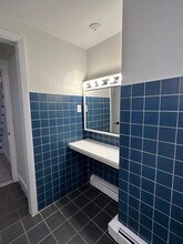 293 Main St, Unit Unit 2 in Winthrop, MA - Building Photo - Building Photo