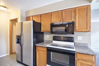 4554 Lamplighter Cir in Colorado Springs, CO - Building Photo - Building Photo