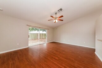 119 Lookout Dr in Apollo Beach, FL - Building Photo - Building Photo