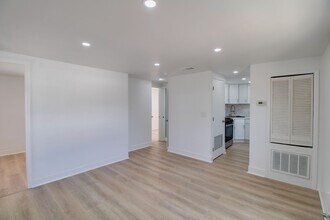 236 N Oleander Ave in Daytona Beach, FL - Building Photo - Building Photo