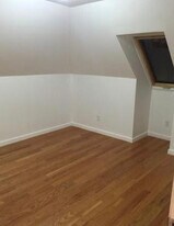 45 South St, Unit 2 in Waltham, MA - Building Photo