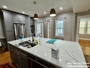 68 Manet Rd in Newton, MA - Building Photo - Building Photo