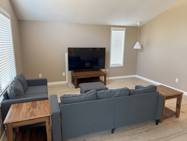 7306 NE 16th Ave, Unit #3 in Vancouver, WA - Building Photo - Building Photo