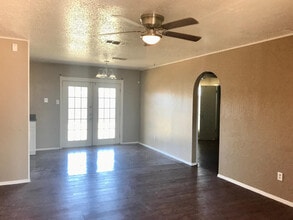 6316 27th St in Lubbock, TX - Building Photo - Building Photo