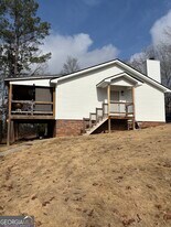 6 Oak Mt Dr in Newnan, GA - Building Photo