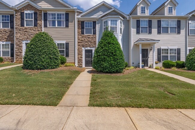 7214 Olmstead Dr in Burlington, NC - Building Photo - Building Photo