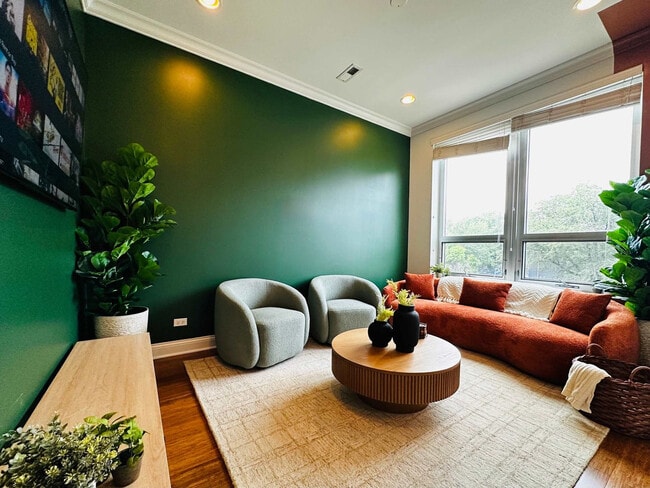 1249 W Madison St in Chicago, IL - Building Photo - Building Photo