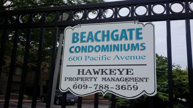 Beachgate Condominiums in Atlantic City, NJ - Foto de edificio - Building Photo