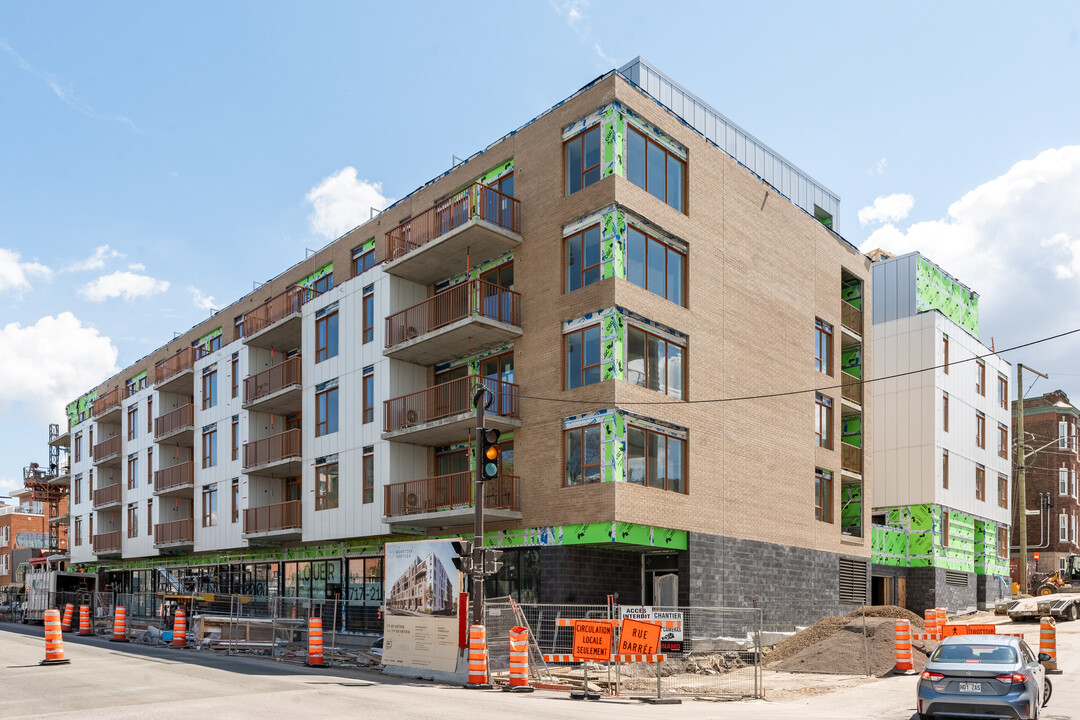 Cartier District in Québec, QC - Building Photo