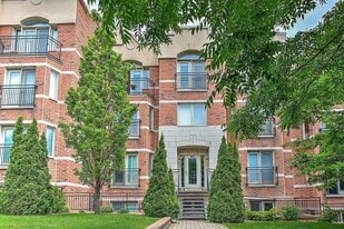 711 Guy St in Montréal, QC - Building Photo