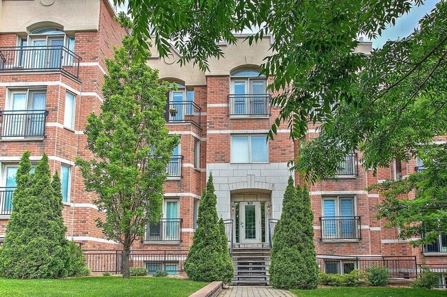 property at 711 Guy St