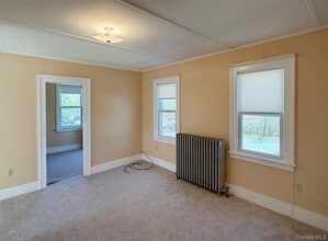 111 N Main St in Monroe, NY - Building Photo - Building Photo