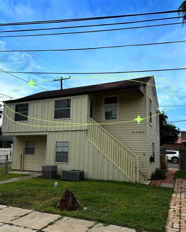property at 101 W 8th St