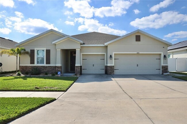 1820 Veterans Dr. in Kissimmee, FL - Building Photo - Building Photo