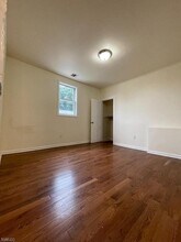 133 Seymour Ave, Unit 3 in Newark, NJ - Building Photo - Building Photo