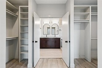 2767 Vienna St in New Orleans, LA - Building Photo - Building Photo