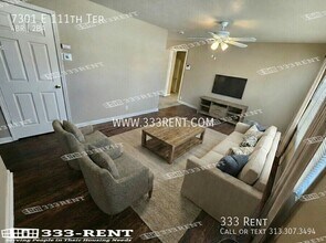 7301 E 111th Terrace in Kansas City, MO - Building Photo - Building Photo