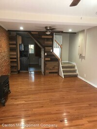 306 S Chapel St photo'