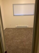 145 NW 15th St in Gresham, OR - Building Photo - Building Photo