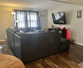 221 E Jackson St in Sullivan, IN - Building Photo - Building Photo