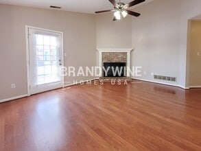 460 Polk Manor Dr in Greenwood, IN - Building Photo - Building Photo