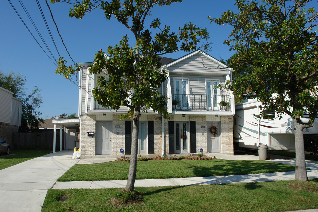 3727 Bunkerhill Dr in Metairie, LA - Building Photo