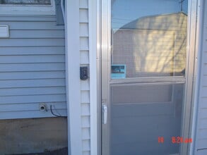 713 Main St in Jetmore, KS - Foto de edificio - Building Photo