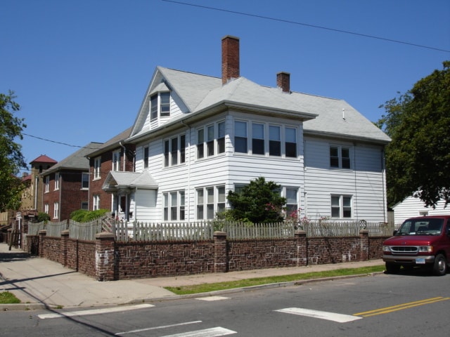 127 Elm St, Unit 2nd Floor