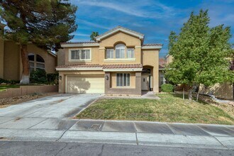 2113 Hillsgate St in Las Vegas, NV - Building Photo - Building Photo