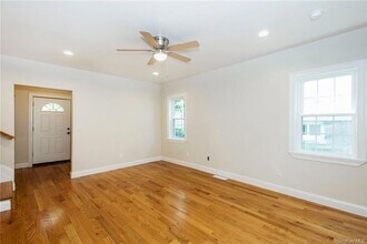 5 Midland Pl-Unit -Right in Tuckahoe, NY - Building Photo - Building Photo