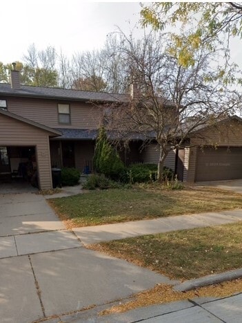 2511 S Kerry Ln in Appleton, WI - Building Photo - Building Photo