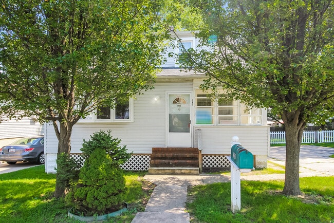 property at 101 Oak Ave