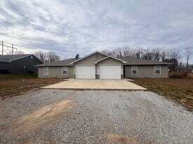 153 Perseverance Dr in Rombauer, MO - Building Photo